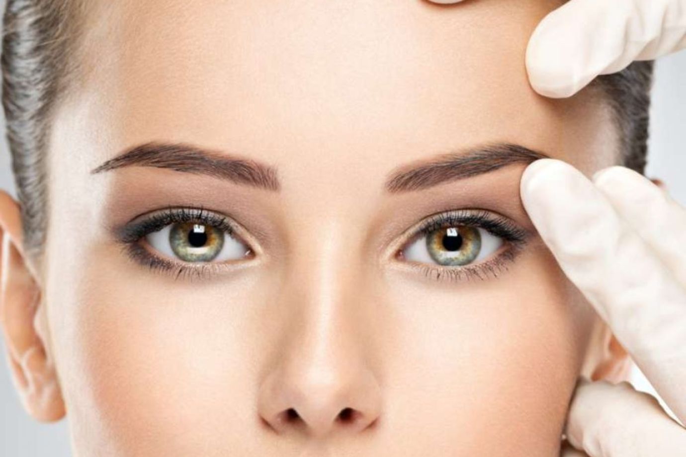 Lifting de sobrancelhas em Goiânia